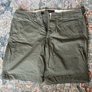 Abercrombie & Fitch Shorts - Men’s 32